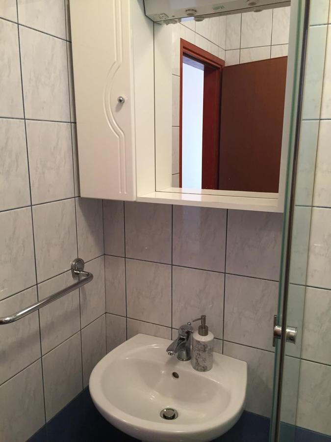 Studio Apartments Ana โรวีน ภายนอก รูปภาพ
