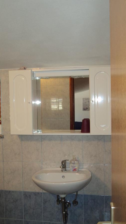 Studio Apartments Ana โรวีน ภายนอก รูปภาพ