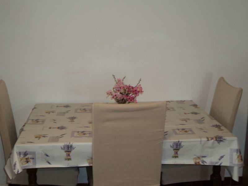 Studio Apartments Ana โรวีน ภายนอก รูปภาพ