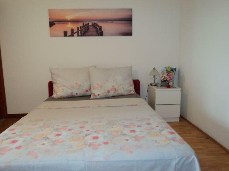 Studio Apartments Ana โรวีน ภายนอก รูปภาพ